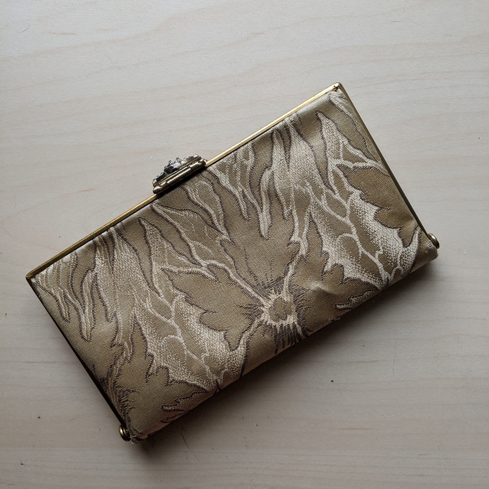 Vintage 1930s clutch